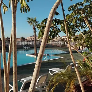 residencial-los-martines.in-canary-islands.com/